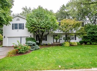 2368 5th St, East Moline, IL 61244