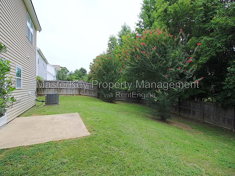 6925 Paint Rock Ln — Photo 17
