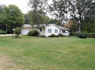 203 James Rd, Houghton Lake, MI 48629