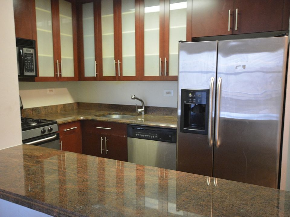 1st image of 330 E 39th St APT 19h