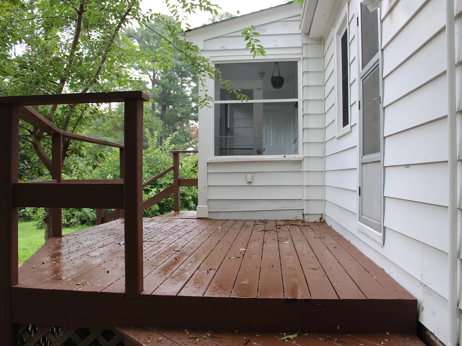 127 E Church St — Photo 4