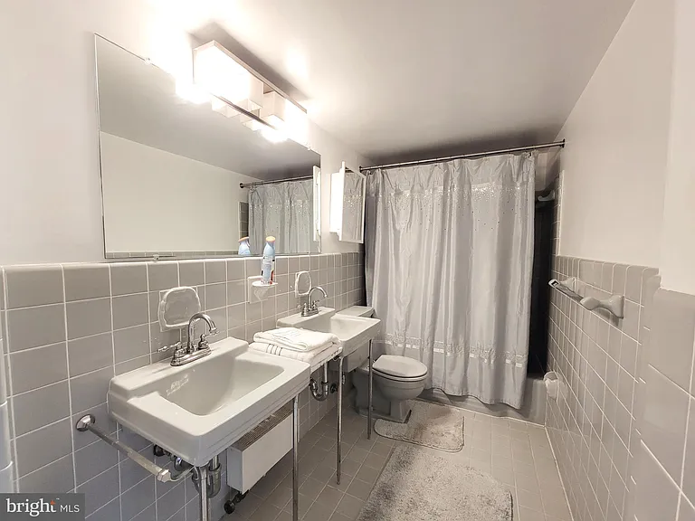 4201 Cathedral Ave NW #820E — Photo 11