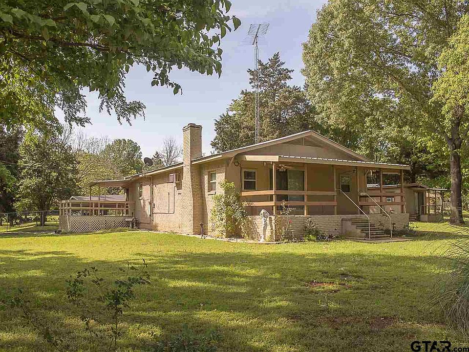 1st image of 24397 Kevin Dr