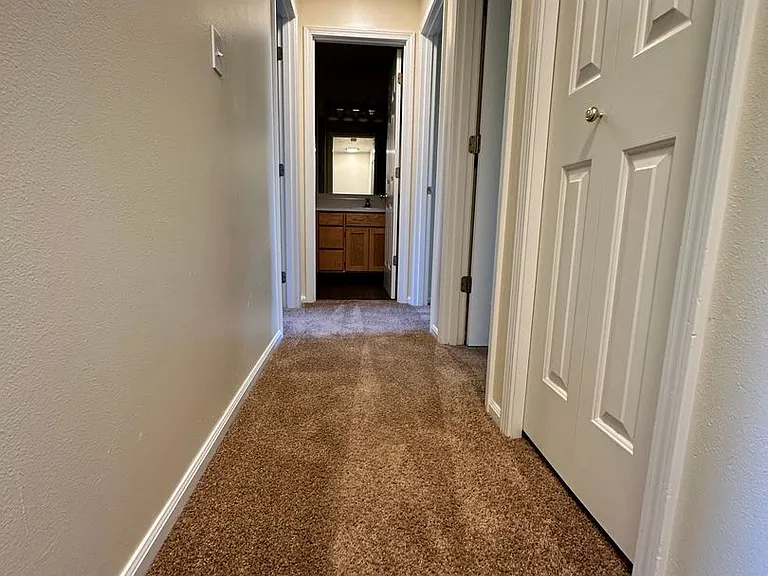 2607 S Cloverleaf Loop #2607 — Photo 29