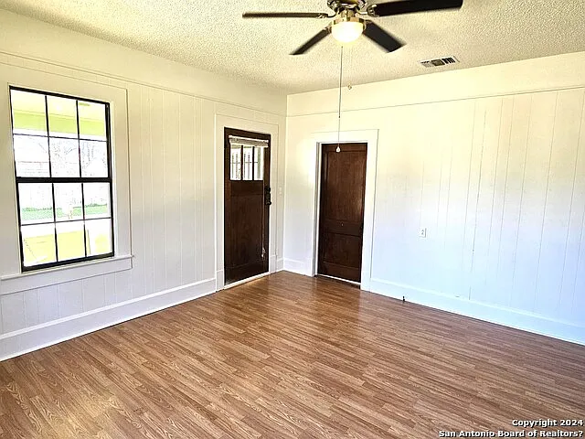 101 Santa Clara St — Photo 23