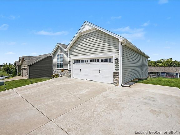 3rd image of 7002 Knob Valley Way
