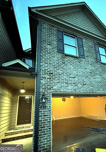232 Cashes Dr Photo 1