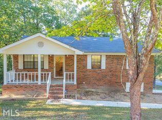 627 Ridgewood Dr, Chickamauga, GA 30707
