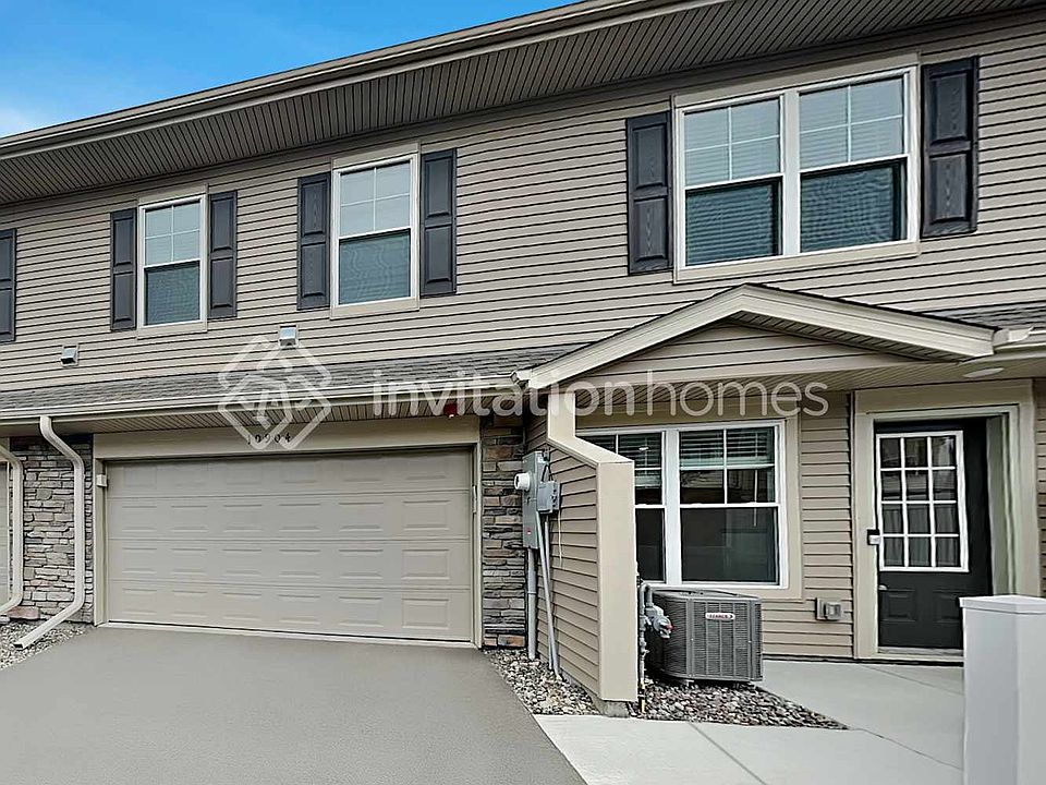 1st image of 10904 Everest Pl N