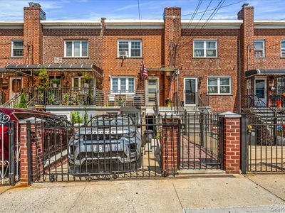 1904 Bronxdale Avenue, Bronx, NY, 10462