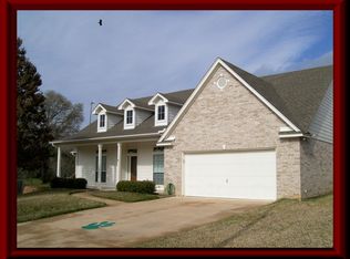 2701 Victory Ln, Brenham, TX 77833