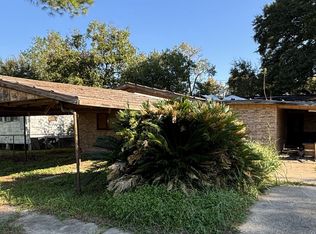 1703 Juanita St, New Iberia, LA 70560