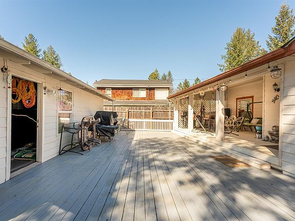 2nd image of 2301 North Road Road