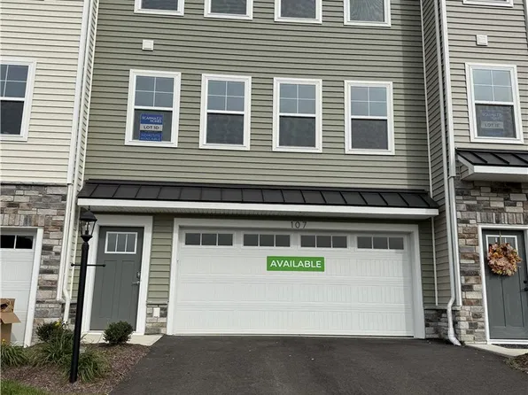 29 Kings Rd #107, Washington, PA 15301
