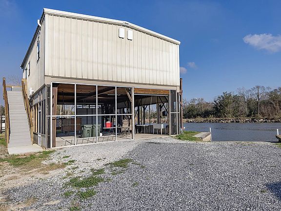 5th image of 2497 Brady Rd