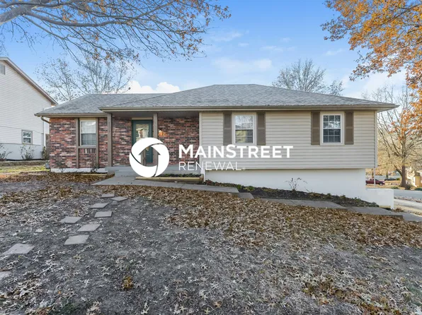 4815 S Kendall Dr, Independence, MO 64055