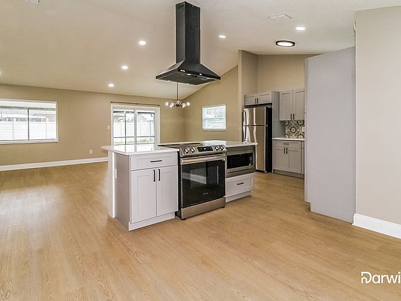 2nd image of 5131 Ardmore Dr