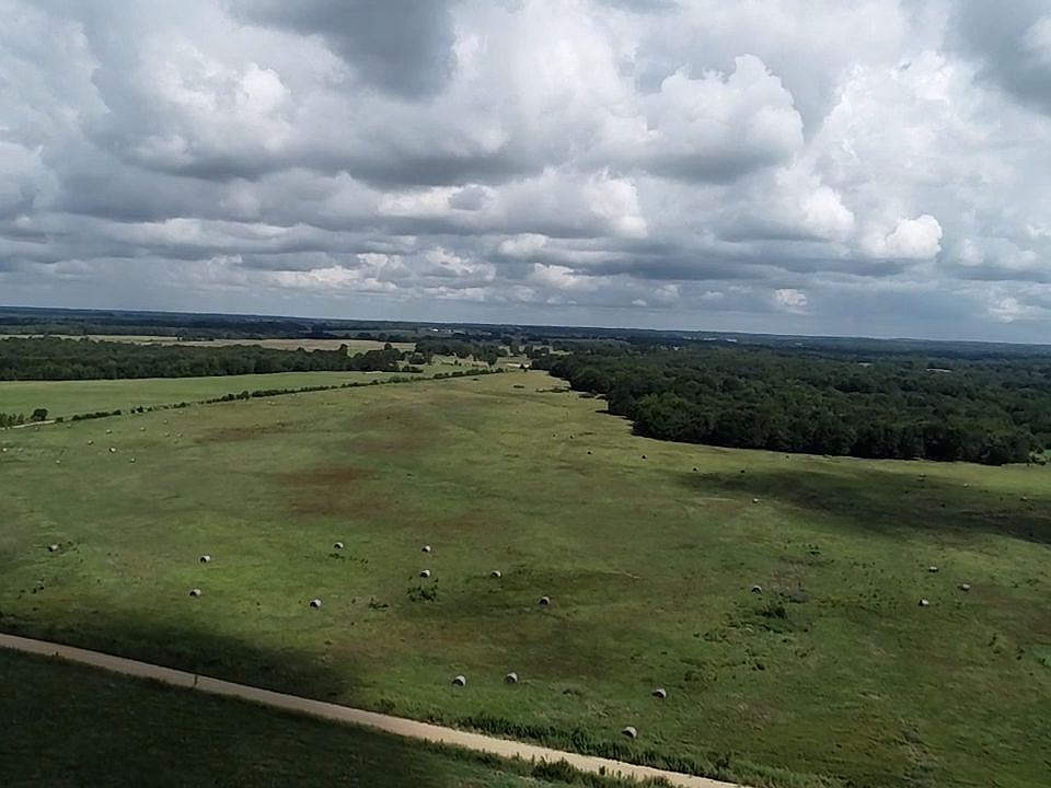 1st image of N Wade Rd