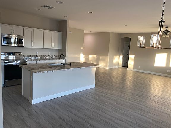 4th image of 34572 N Kachina Ln
