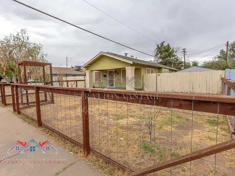 5846 W State Ave — Photo 3