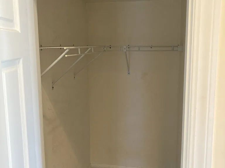 13 Haviland St #1W — Photo 8