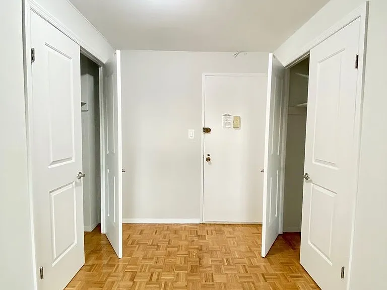 160 Parkside Ave #11A — Photo 11