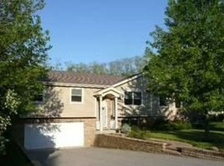 4417 Stonewall Ave, Downers Grove, IL 60515