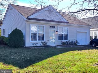 61 Sandpiper Rd, Barnegat, NJ 08005