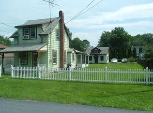 901 Charles St, Reading, PA 19606