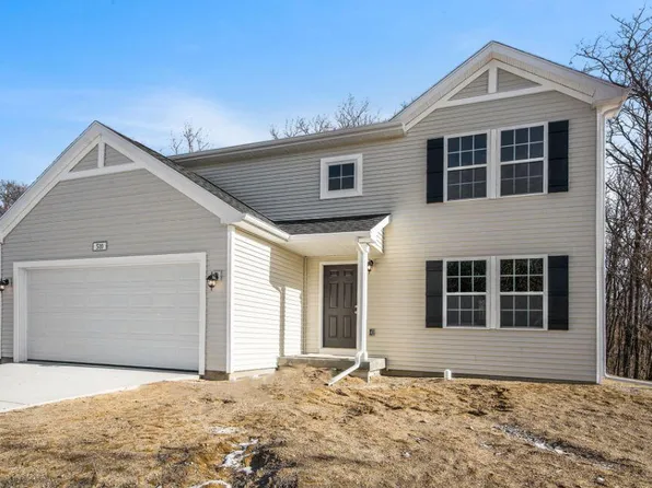 819 Harvest Dr, Wayland, MI 49348