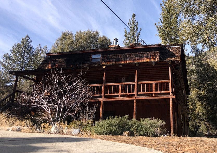 2nd image of 15807 Wildwood Dr