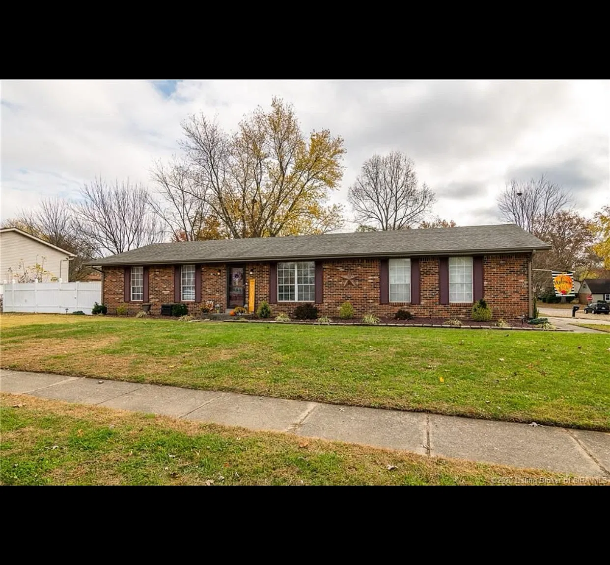 4706 Slone Dr — Photo 1