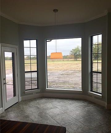 2nd image of 330 Sierra Dr