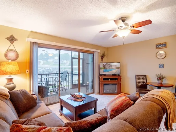 1522 Harbor Pt Unit E103, Osage Beach, MO 65065