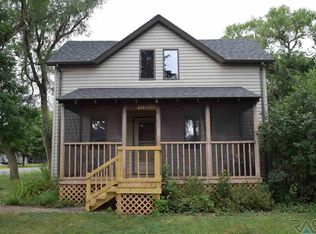 451 3rd St, Chancellor, SD 57015