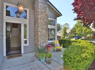 100 Gilded Rock Cir, Folsom, CA 95630