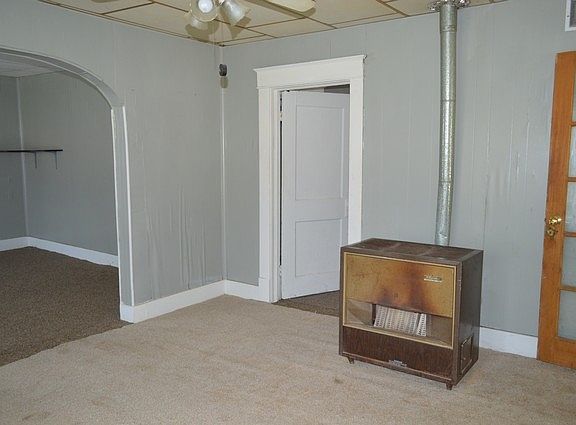 4th image of 501 W Carr Ave