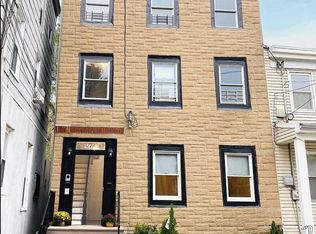 265 3rd St #3, Palisades Park, NJ 07650