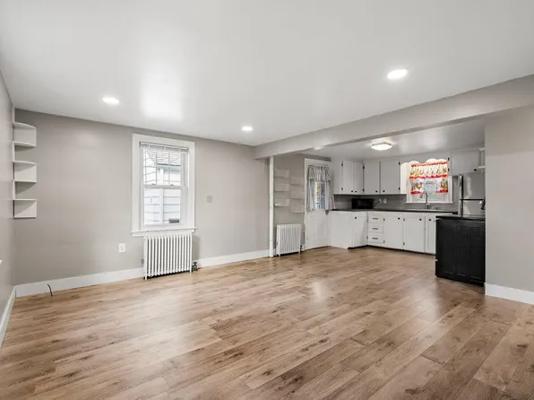 2 Hale Street, Rochester, NH 03867