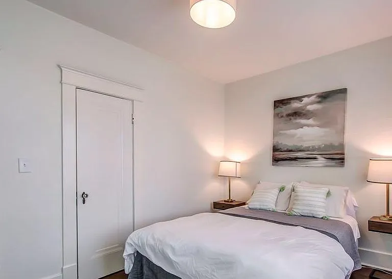 Downstairs bedroom #3