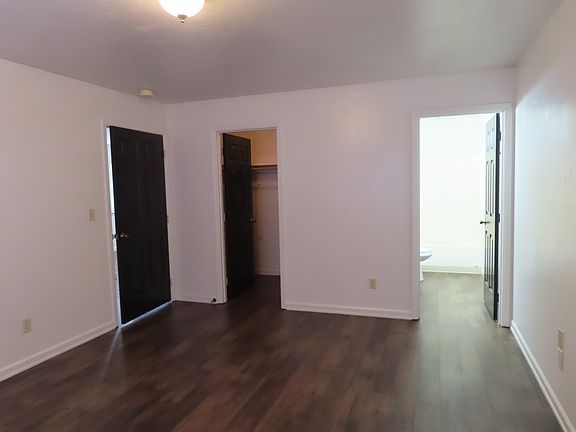 5th image of 121 S Dewitt Way #121