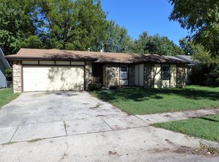 1039 E Cambridge St, Springfield, MO 65807