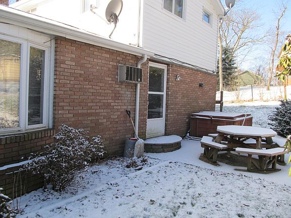 4th image of 67822 Charleston Ln