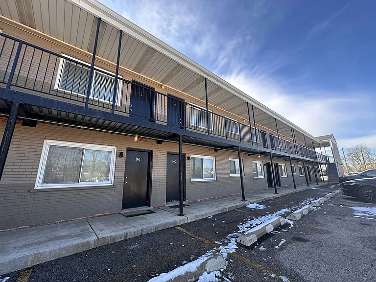 130 N President St #165 — Photo 3