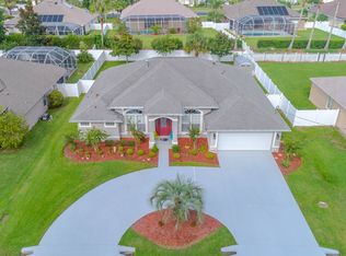 86 Burning Bush Dr, Palm Coast, FL 32137