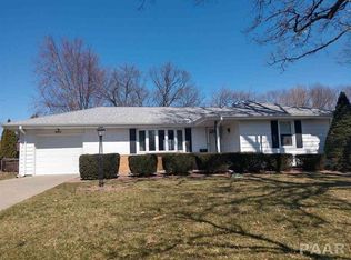 5327 W Pfeiffer Rd, Bartonville, IL 61607
