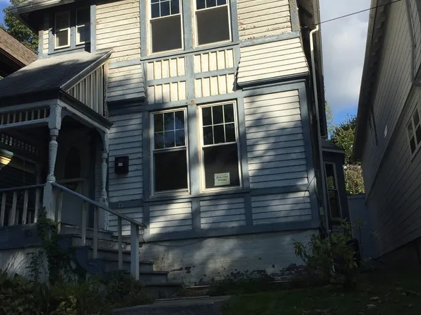 15 Carroll St, Poughkeepsie, NY 12601