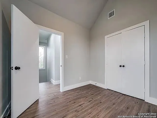 1035 S Pine St #401 — Photo 8