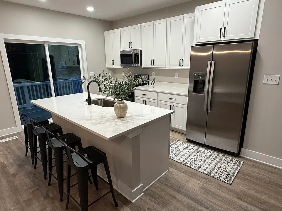 1 Commons Ct