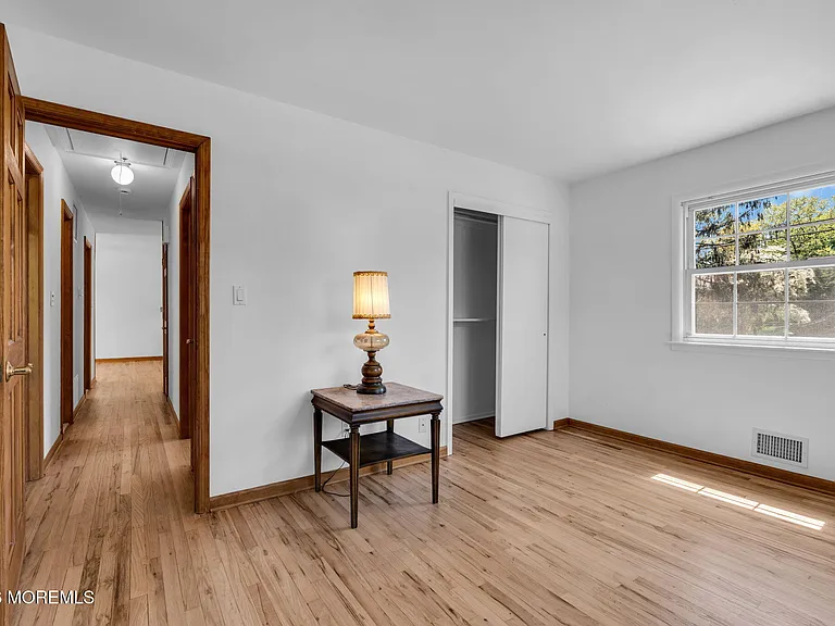 1112 Wildwood Ave — Photo 10
